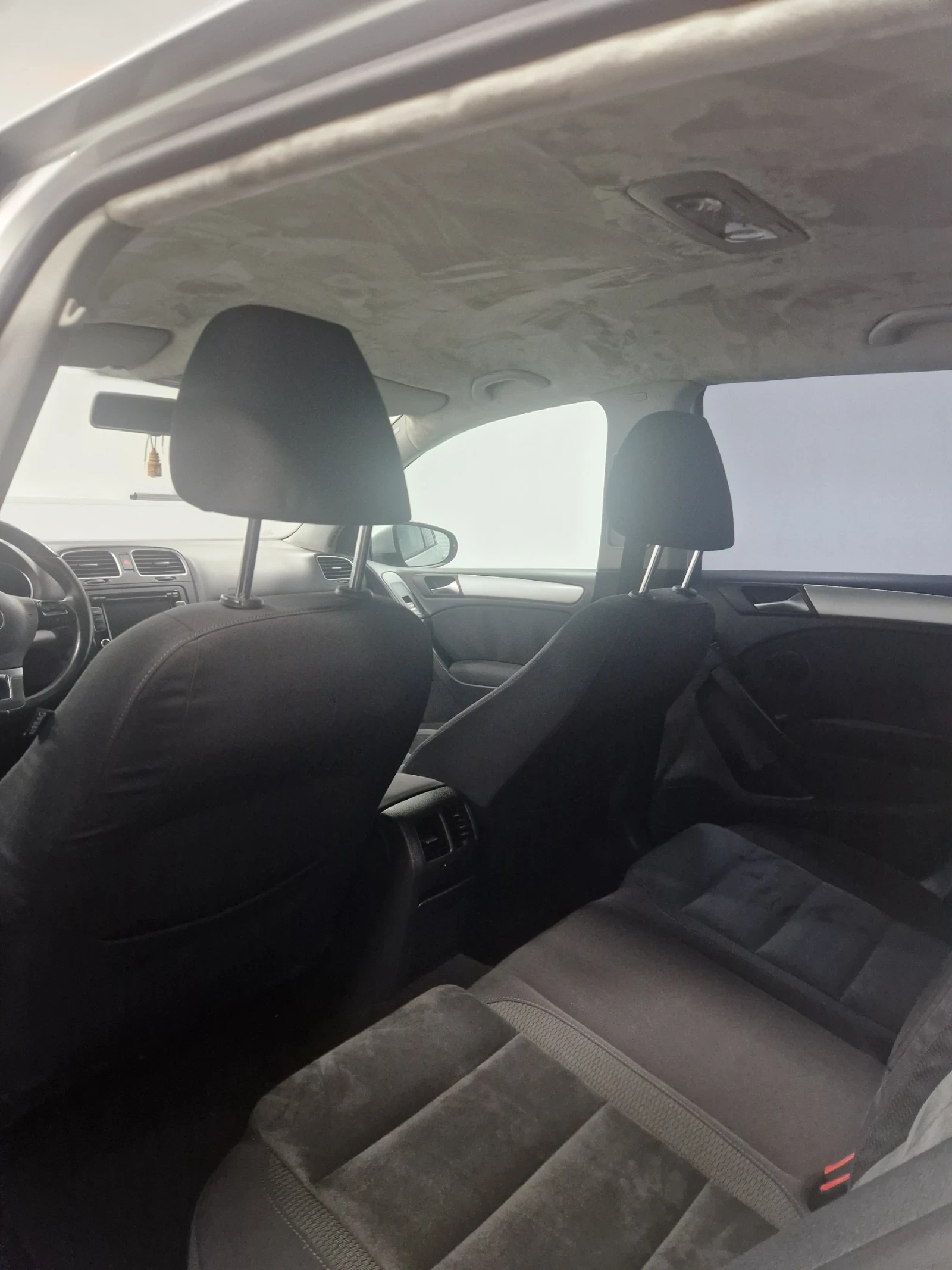 VW Golf 1600 TDI 105k , снимка 9 - Автомобили и джипове - 56719549