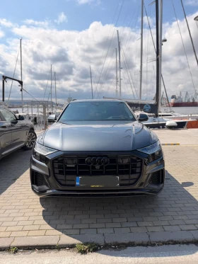 Audi Q8 55 TFSI Technik Black Optic, снимка 1