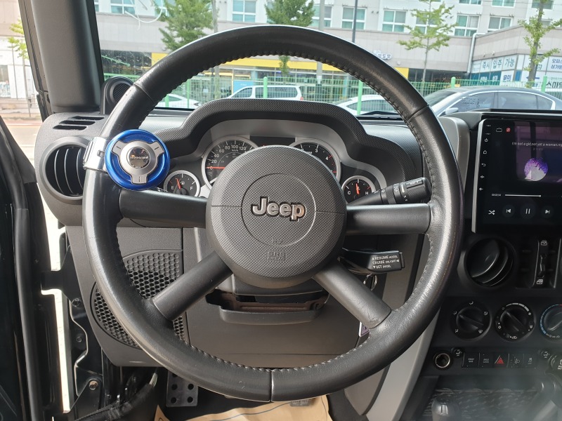 Jeep Wrangler Rubicon, снимка 11 - Автомобили и джипове - 45730455