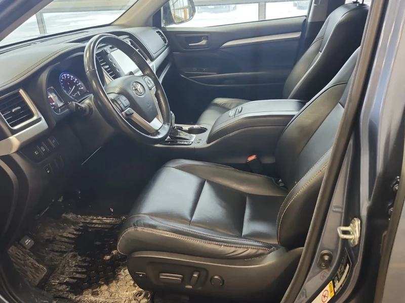 Toyota Highlander * XLE * CARFAX * ЦЕНА ДО БГ, снимка 6 - Автомобили и джипове - 53021893