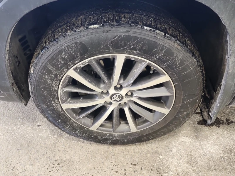 Toyota Highlander * XLE * CARFAX * ЦЕНА ДО БГ, снимка 5 - Автомобили и джипове - 53021893