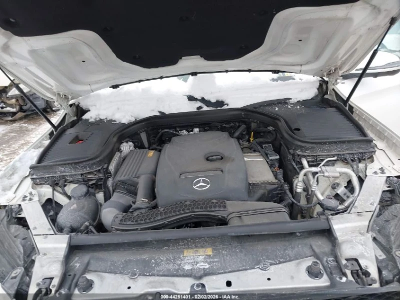 Mercedes-Benz GLC 300 2l 4Matic, снимка 10 - Автомобили и джипове - 53592278