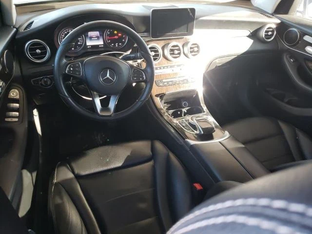 Mercedes-Benz GLC 300, снимка 8 - Автомобили и джипове - 48798481