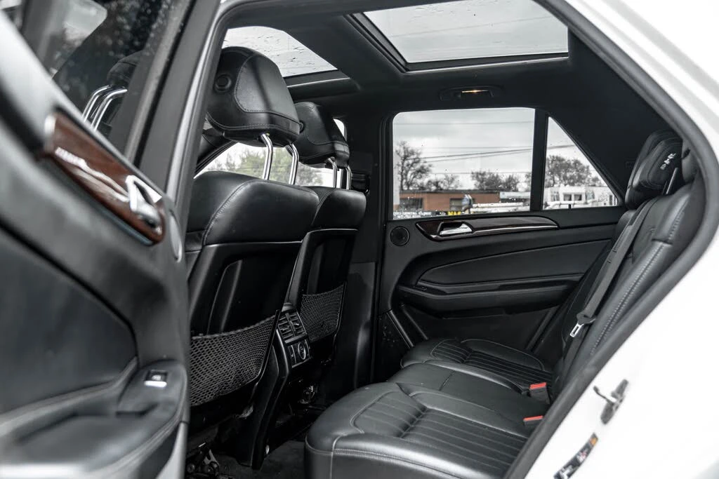 Mercedes-Benz GLE 400  - изображение 6