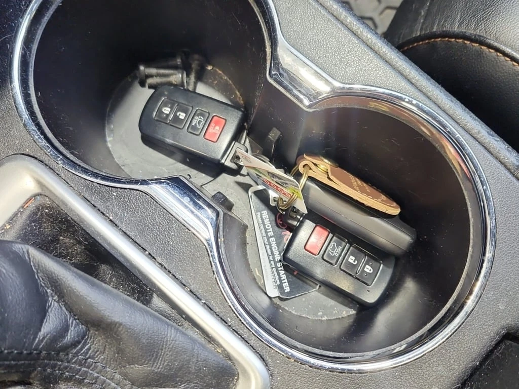 Toyota Highlander * XLE * CARFAX * ���� �� �� | Mobile.bg � ����������� 7