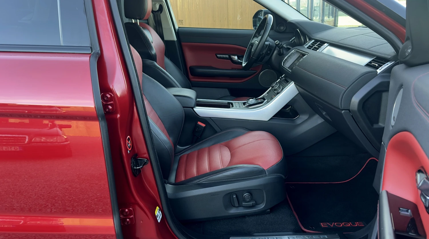Land Rover Range Rover Evoque Autobiography 2.0Si4 4x4 AT9 KeyLess Panorama  | Mobile.bg � ����������� 13
