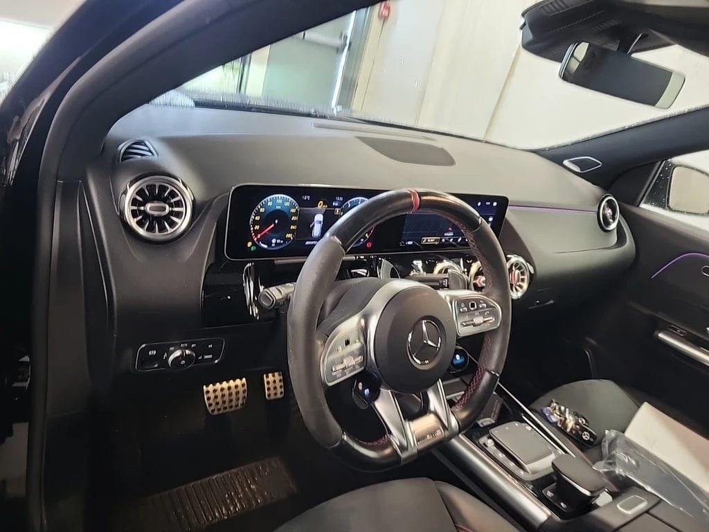 Mercedes-Benz GLA 45 AMG AMG 35| PANO| HEATED SEATS| MEMORY - изображение 9