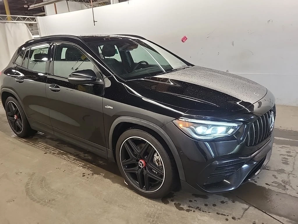 Mercedes-Benz GLA 45 AMG AMG 35| PANO| HEATED SEATS| MEMORY - изображение 3