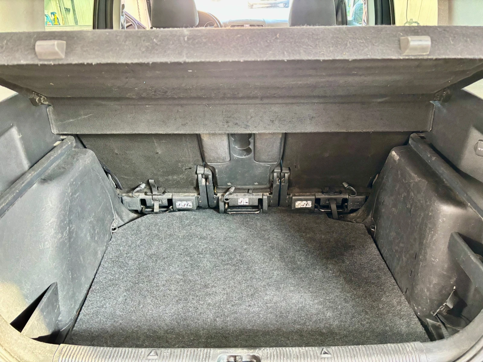 Skoda Yeti, снимка 11 - Автомобили и джипове - 53585068