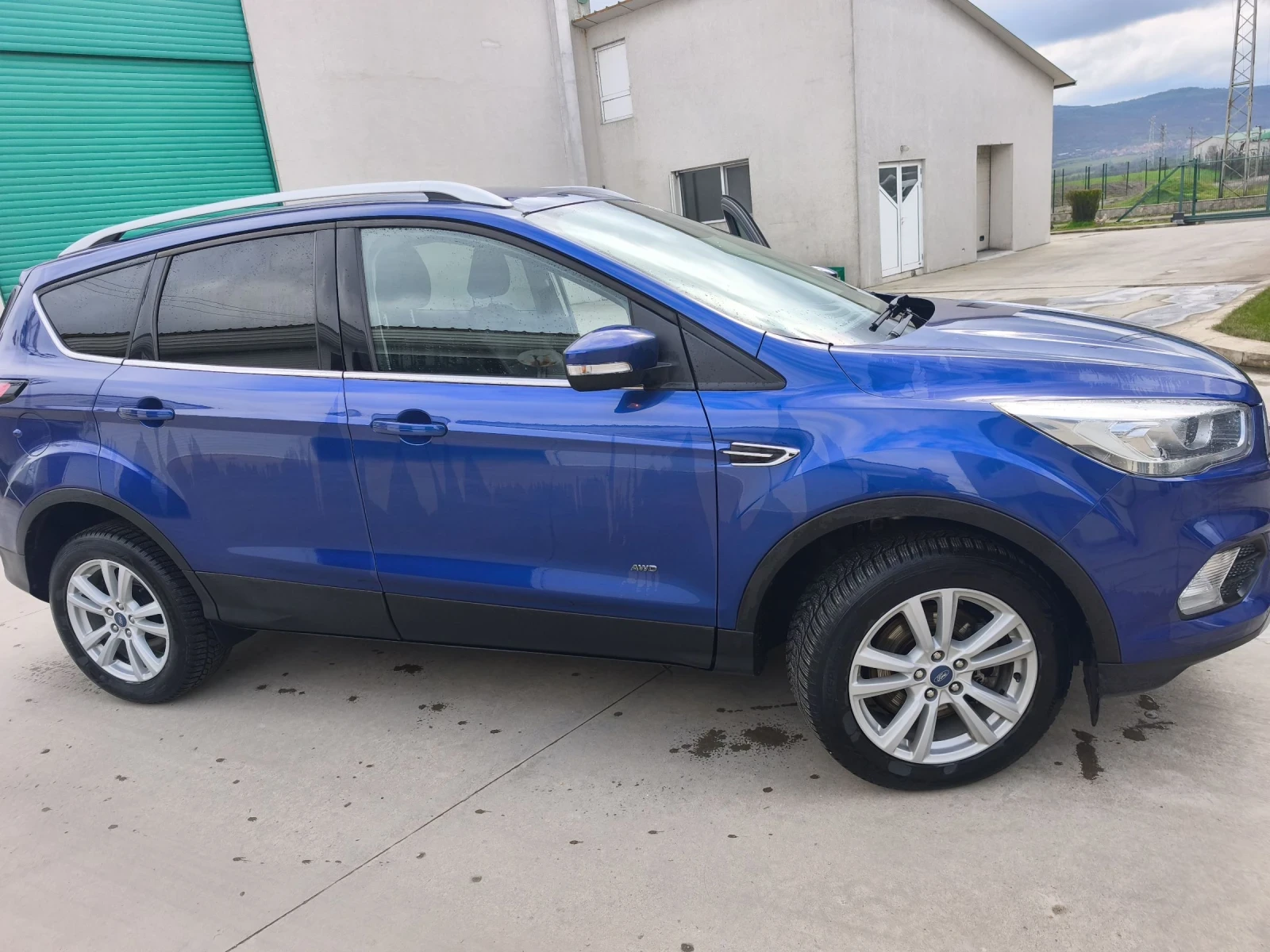 Ford Kuga  - изображение 6