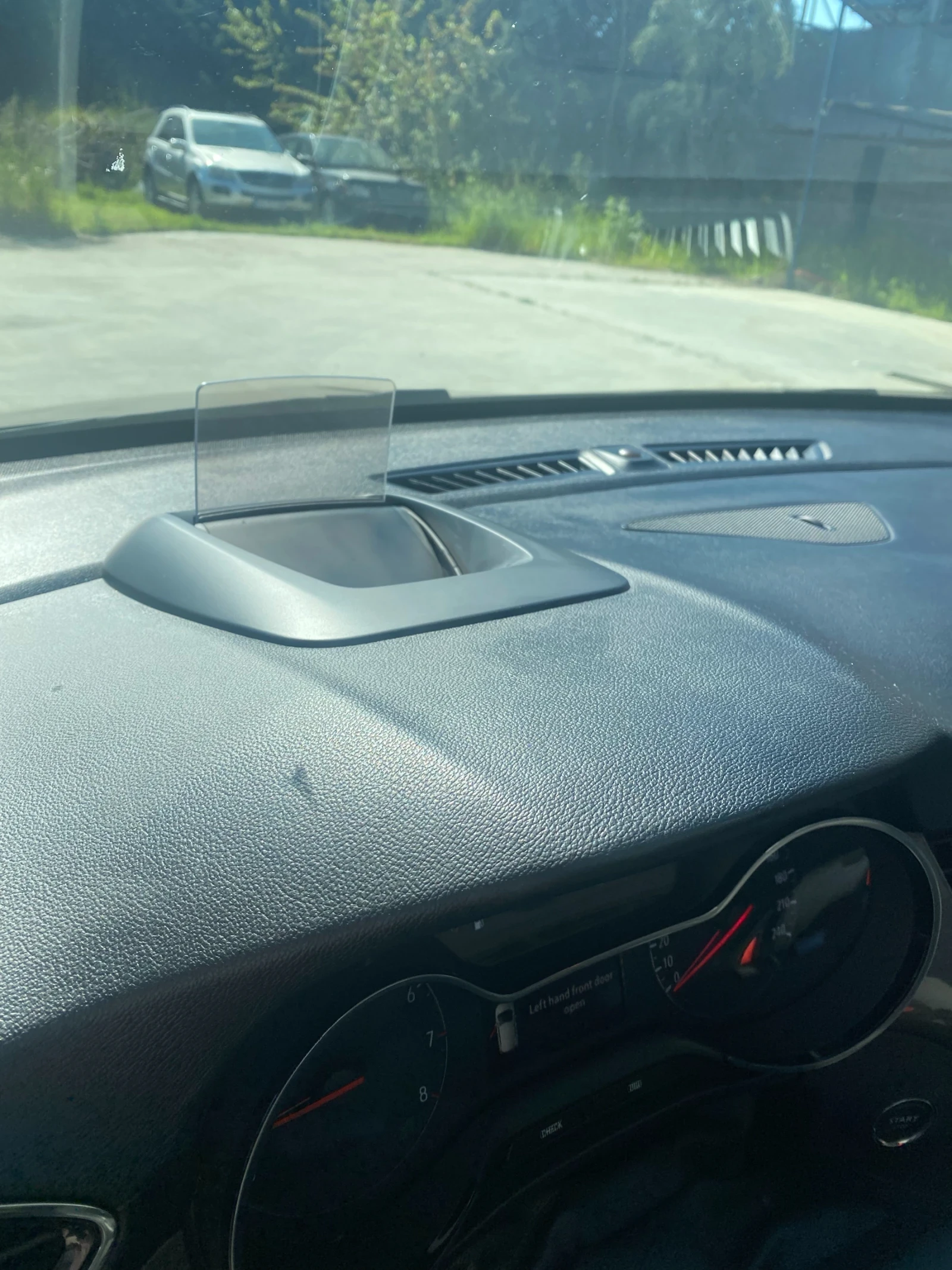 Opel Crossland X 1.2куб-АВТОМАТ-НАВИ-4х4-ХЕДЪП-ПАНОРАМА-ТОП-ФУЛ, снимка 9 - Автомобили и джипове - 54422002