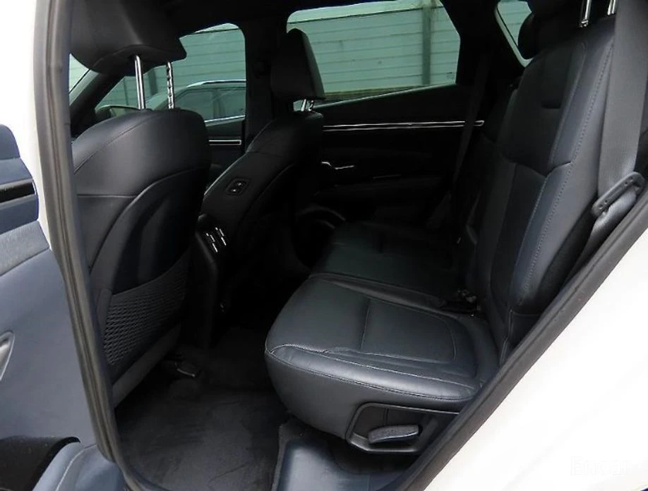 Hyundai Tucson, снимка 6 - Автомобили и джипове - 54553454