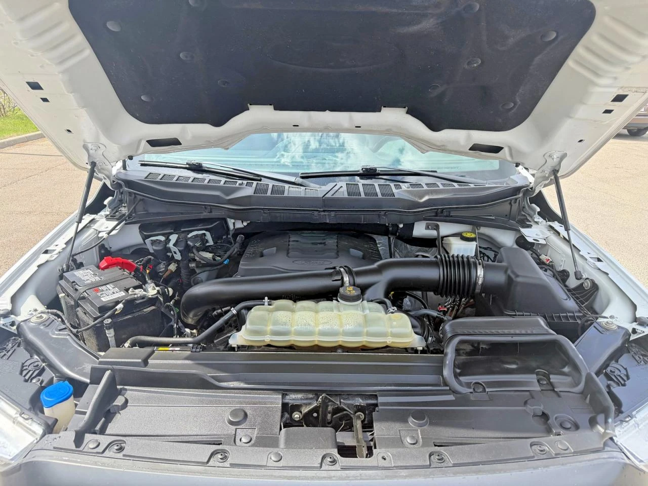Ford F150 XL 4WD SuperCrew, снимка 7 - Автомобили и джипове - 54569696