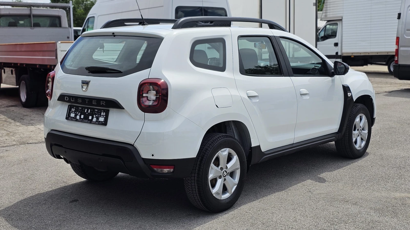 Dacia Duster 1.6i 6SP GPL/LPG IT-ПЪЛНА ИСТОТИЯ-ТОП СЪСТ.-ЛИЗИНГ, снимка 6 - Автомобили и джипове - 54972106
