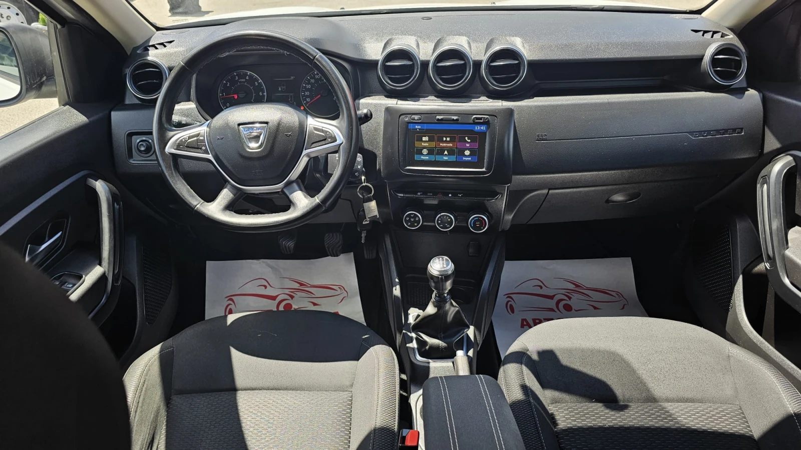 Dacia Duster 1.6i 6SP GPL/LPG IT-ПЪЛНА ИСТОТИЯ-ТОП СЪСТ.-ЛИЗИНГ, снимка 9 - Автомобили и джипове - 54972106