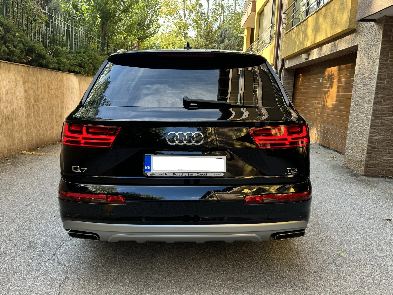 Audi Q7, снимка 3 - Автомобили и джипове - 55986126