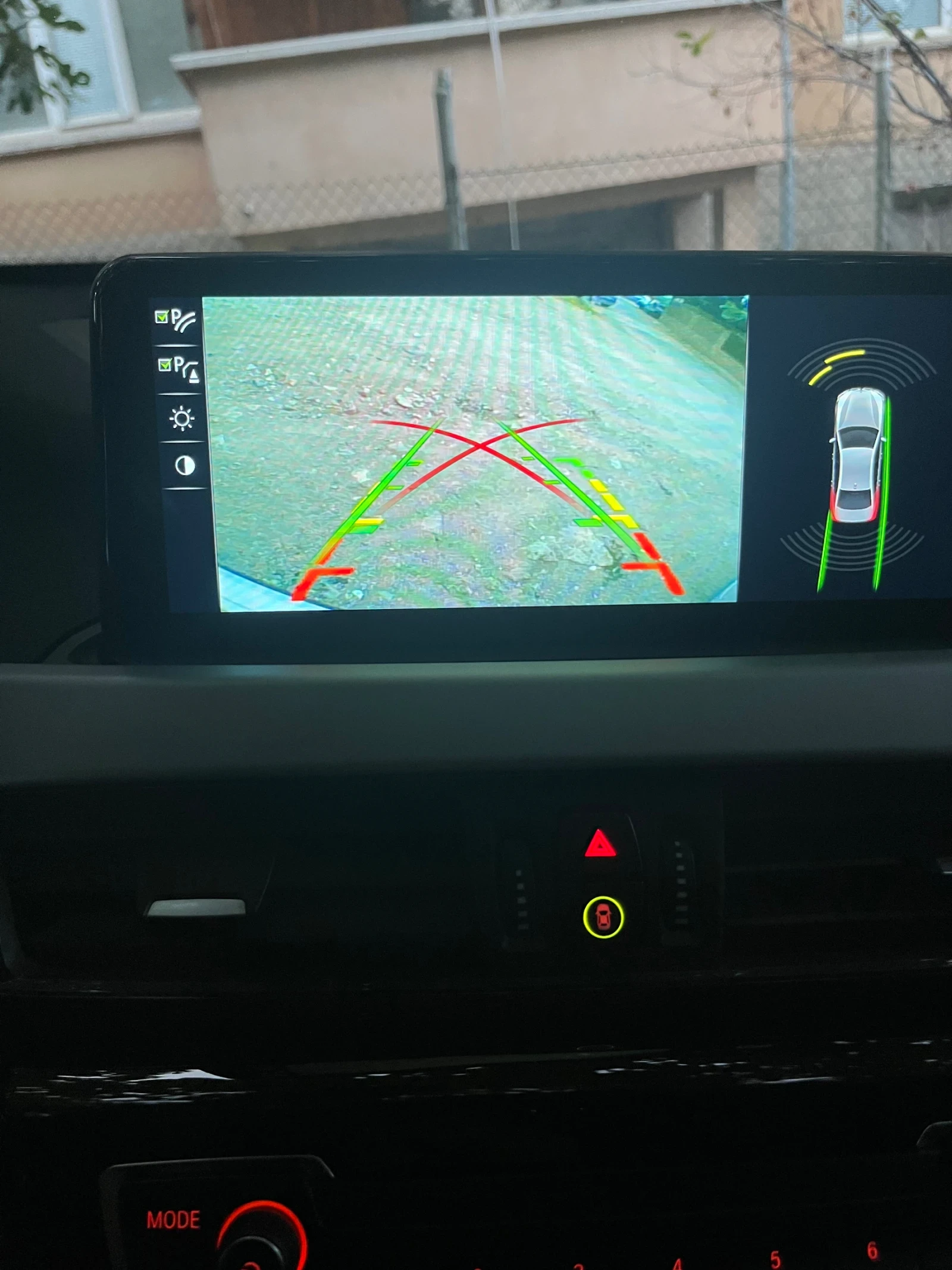 BMW X1, снимка 14 - Автомобили и джипове - 56167743