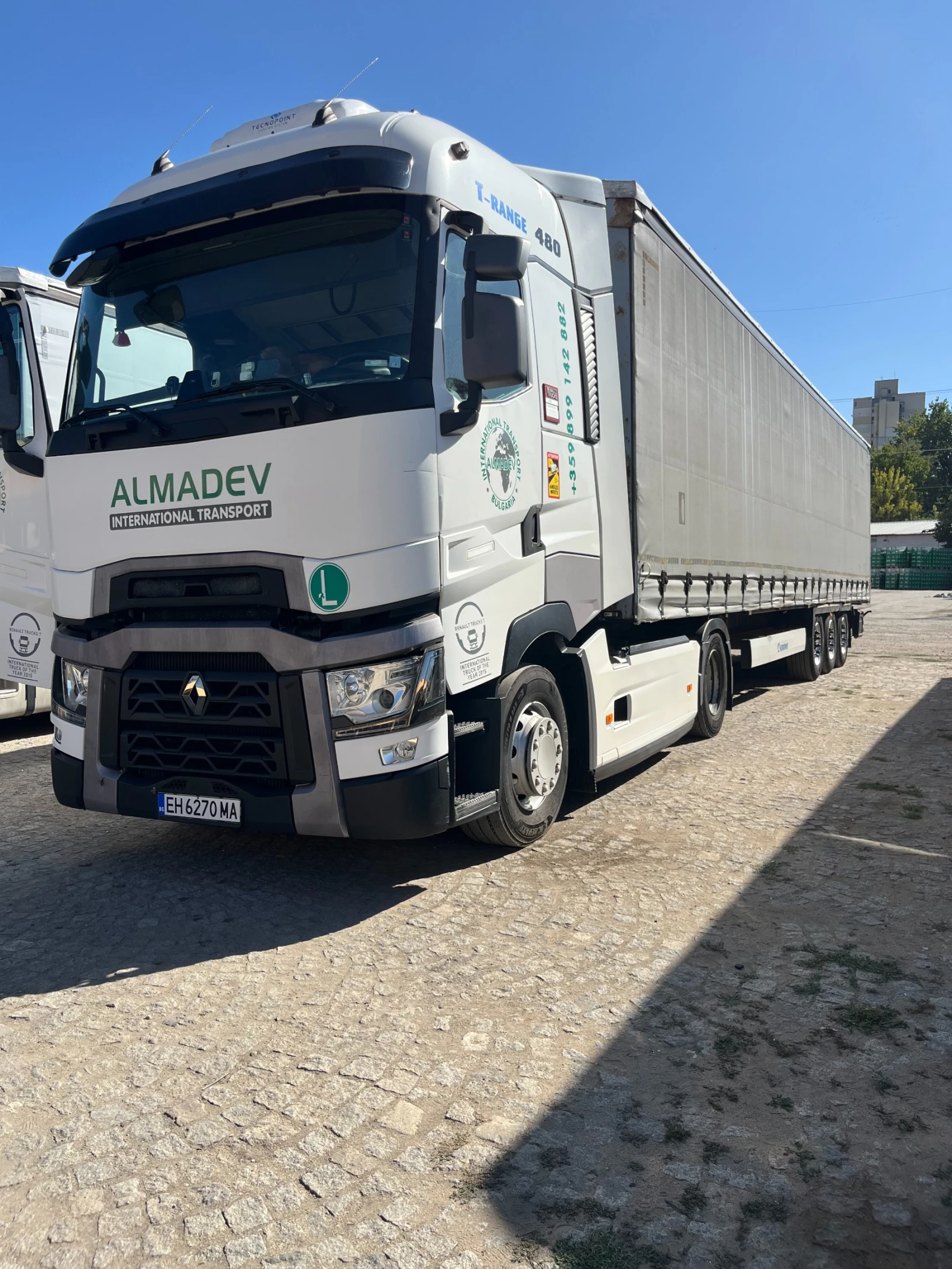 Renault T  - изображение 2