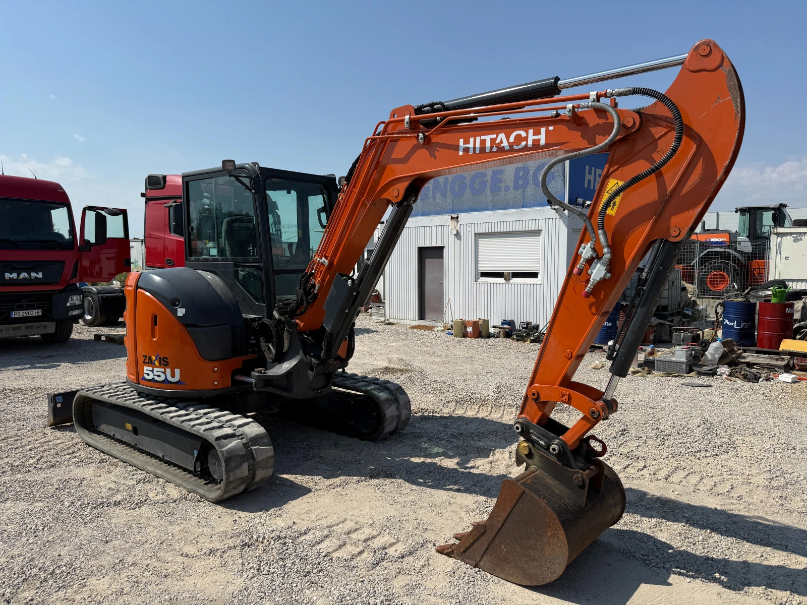 Багер Hitachi ZX 55U-6, снимка 12 - Индустриална техника - 55803571