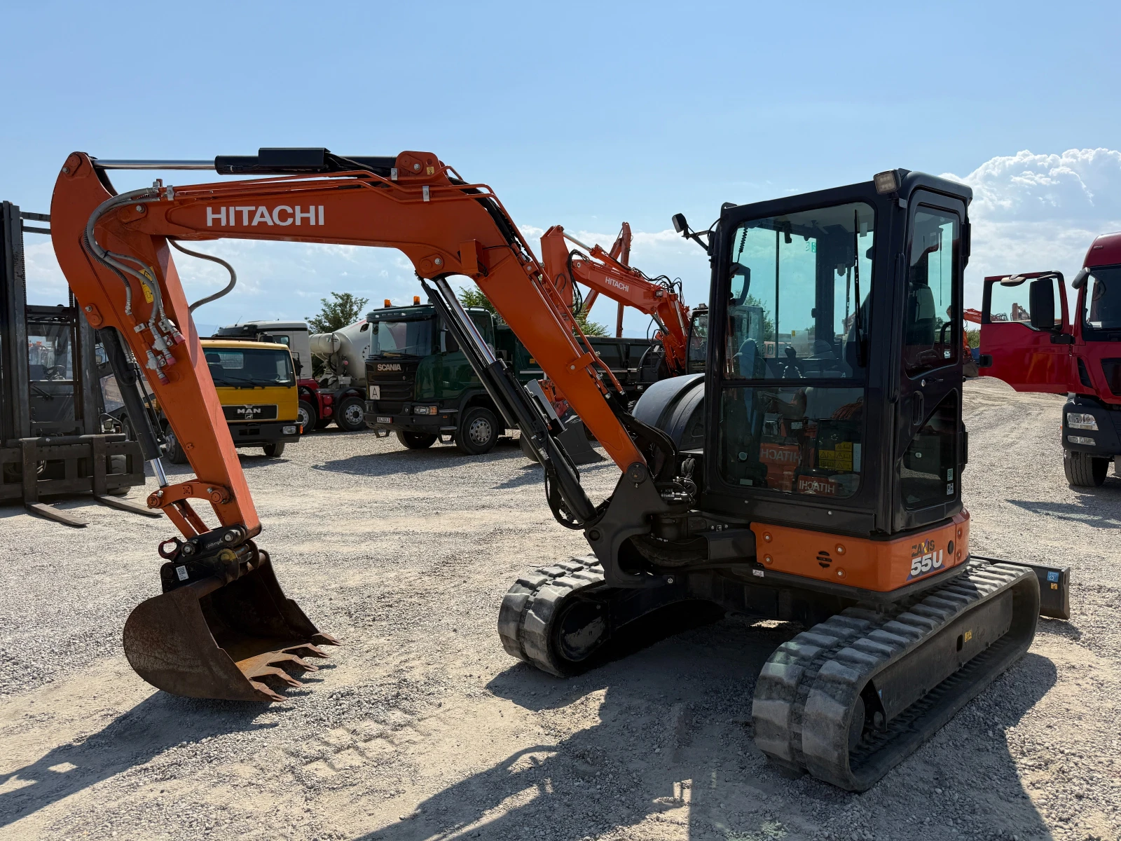 Багер Hitachi ZX 55U-6, снимка 14 - Индустриална техника - 55803571
