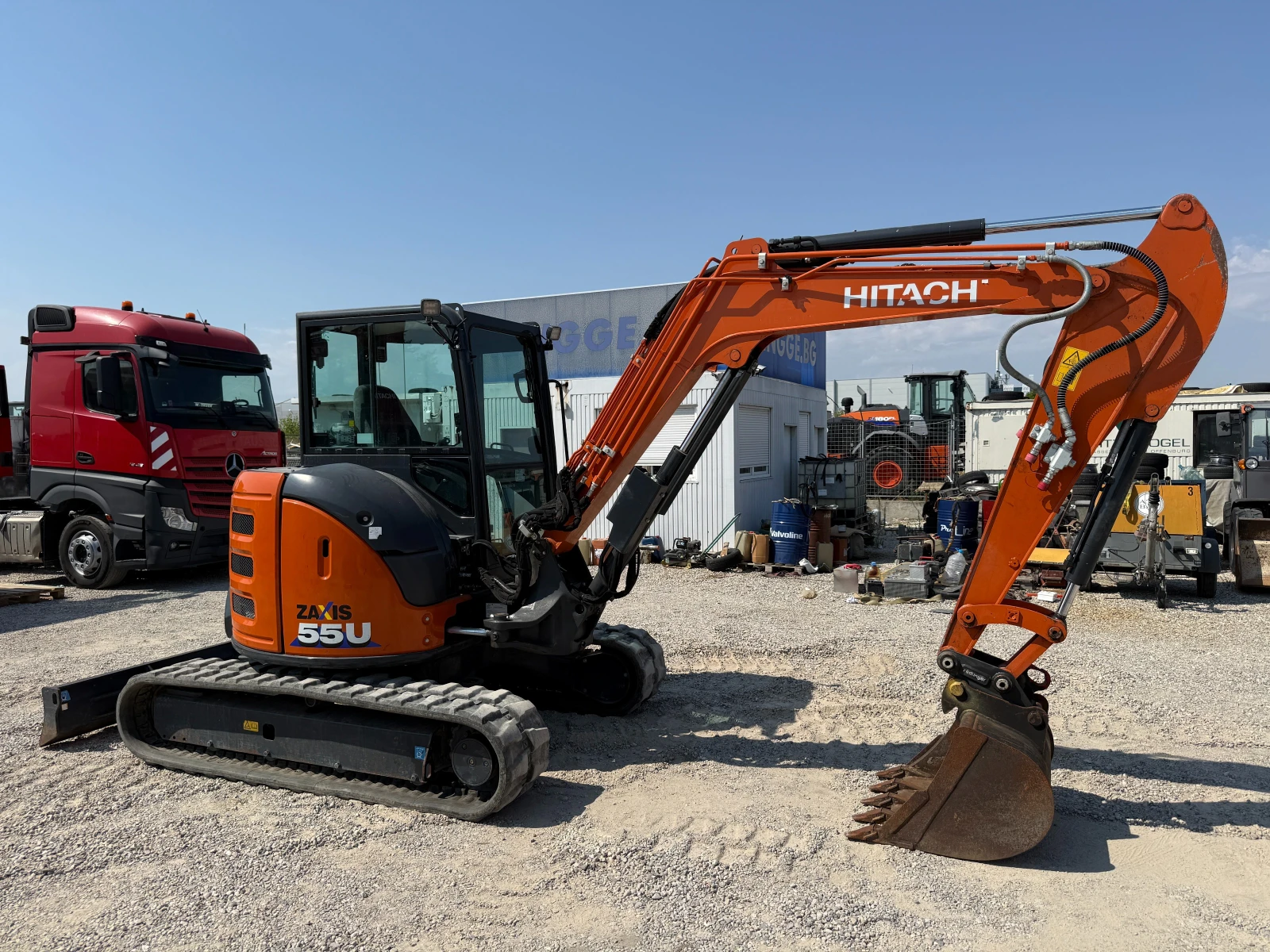 Багер Hitachi ZX 55U-6, снимка 11 - Индустриална техника - 55803571