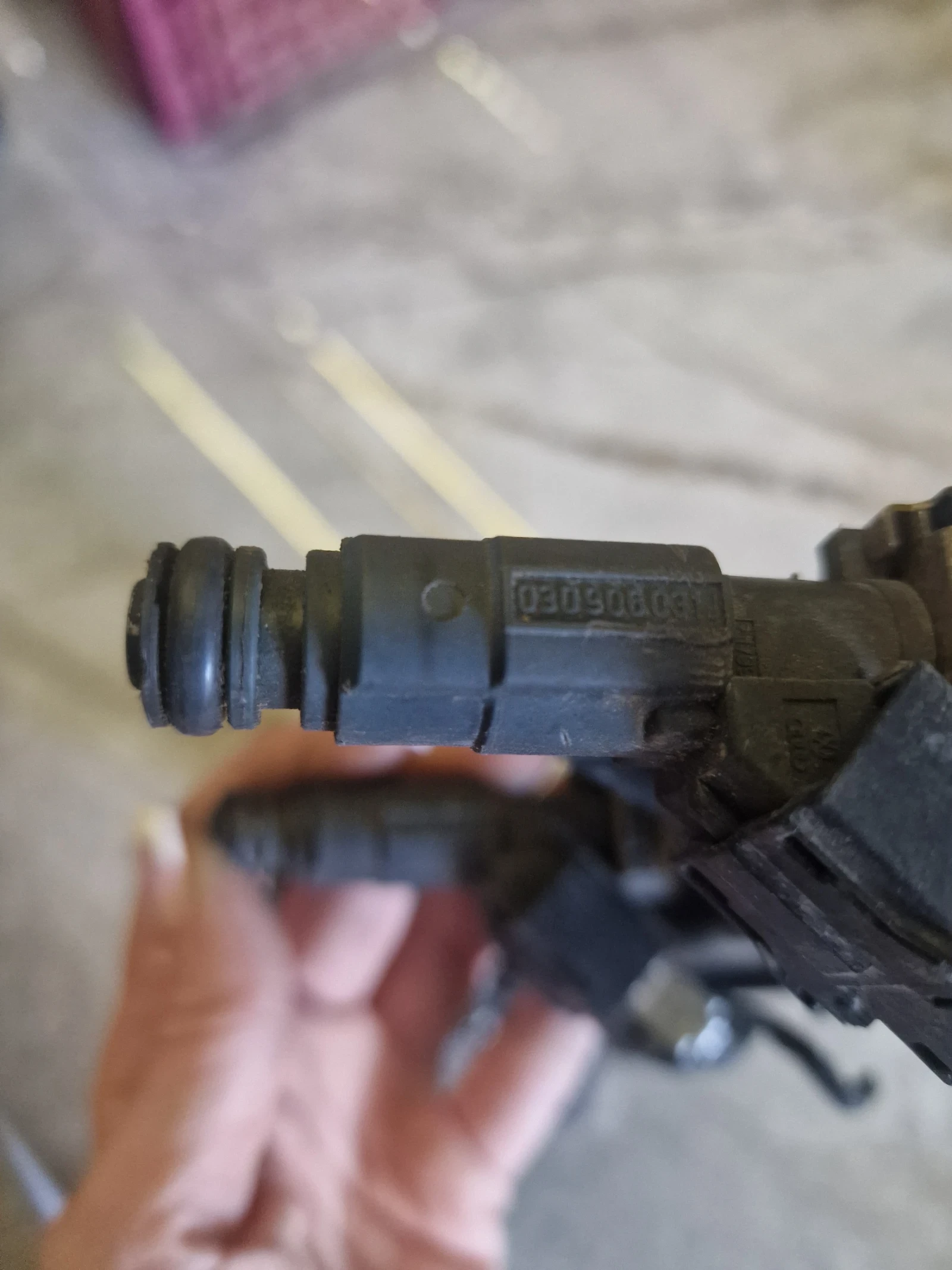 0280155919 030906031J ���� VW  | Mobile.bg � ����������� 1