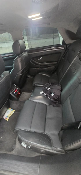 Audi A8 Лек афтомобил, снимка 7