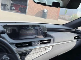 Lexus ES 300 300h| 360| HUD| ШИБИДАХ| 2 КЛЮЧА| CARFAX, снимка 16