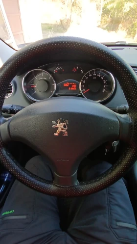 Peugeot 5008, снимка 9