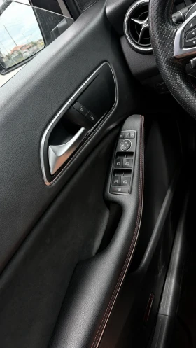 Mercedes-Benz CLA 200 AMG, снимка 7