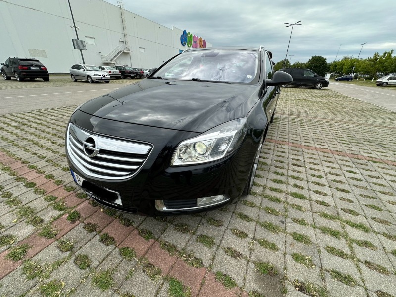 Opel Insignia, снимка 2 - Автомобили и джипове - 45511172