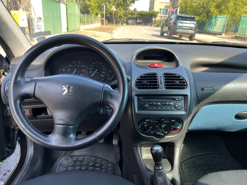 Peugeot 206 1.4 Комби, снимка 6 - Автомобили и джипове - 47357999