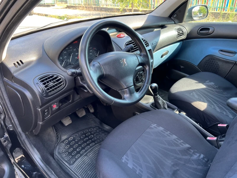 Peugeot 206 1.4 Комби, снимка 5 - Автомобили и джипове - 47357999