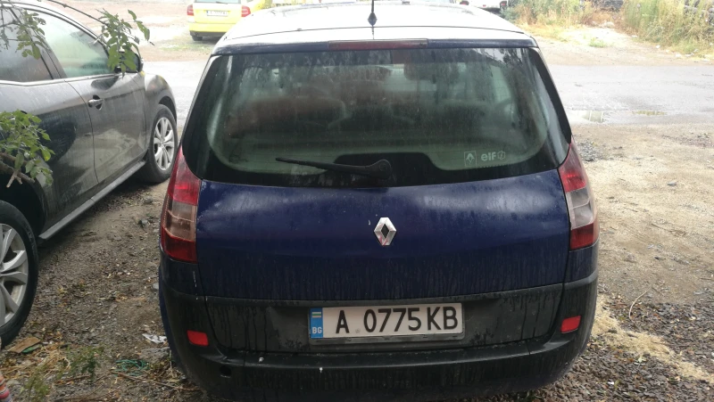 Renault Scenic, снимка 2 - Автомобили и джипове - 48999026