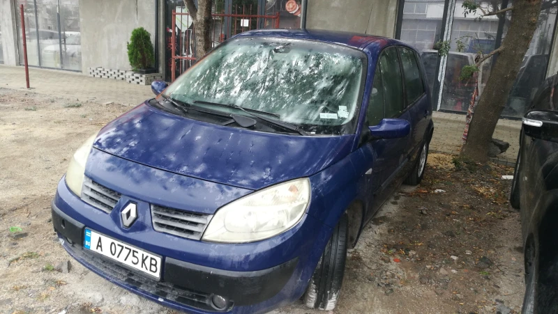 Renault Scenic, снимка 1 - Автомобили и джипове - 48999026