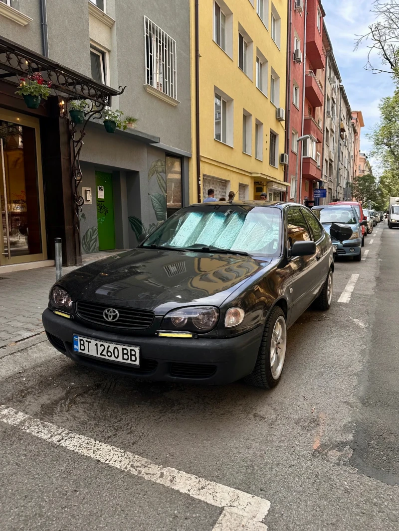 Toyota Corolla 1.4 VVTI, снимка 2 - Автомобили и джипове - 52631719