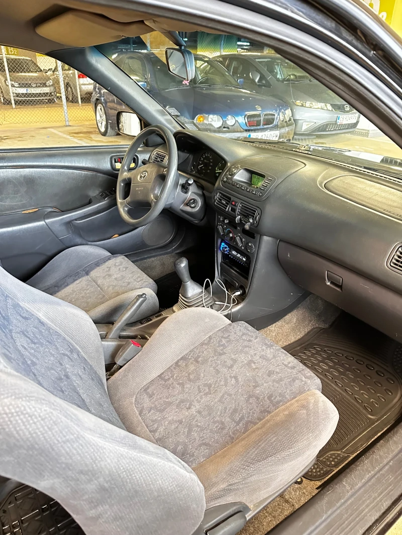 Toyota Corolla 1.4 VVTI, снимка 6 - Автомобили и джипове - 52631719