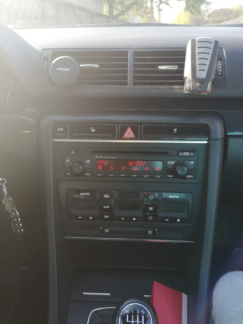 Audi A4 B6 1.9 TDI 131к.с, снимка 4 - Автомобили и джипове - 52876502