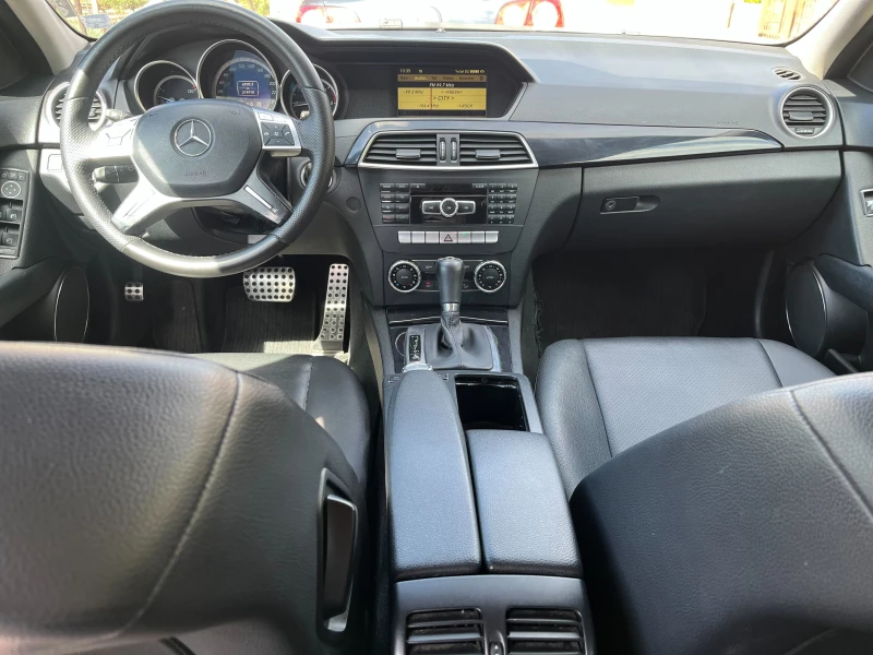 Mercedes-Benz C 200 AVANTGARDE, снимка 12 - Автомобили и джипове - 52083333