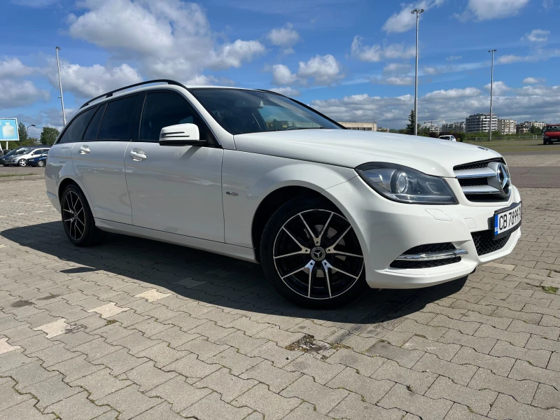 Mercedes-Benz C 200 AVANTGARDE, снимка 3 - Автомобили и джипове - 52083333