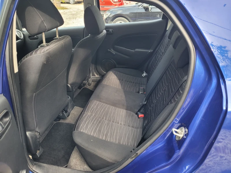 Mazda 2 1.4 I , снимка 6 - Автомобили и джипове - 52218949