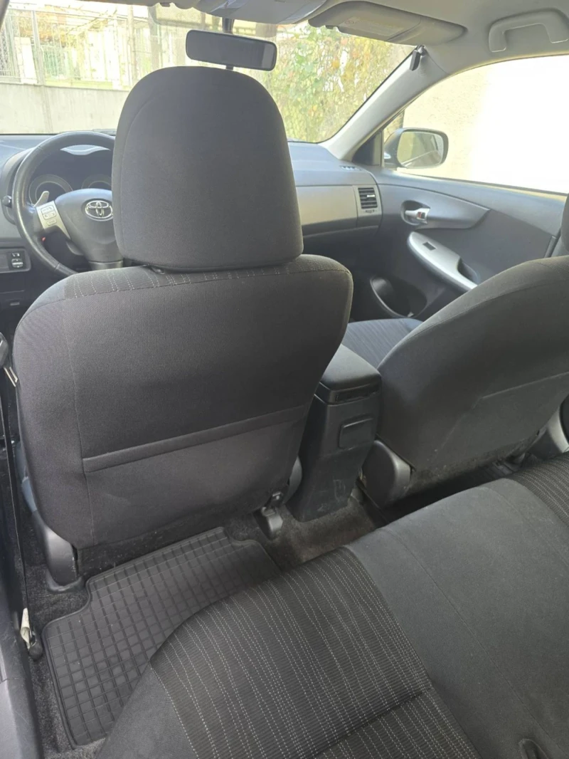 Toyota Corolla, снимка 12 - Автомобили и джипове - 52502401