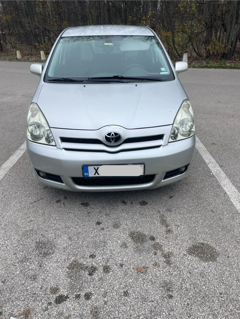 Toyota Corolla verso, снимка 5 - Автомобили и джипове - 52885824