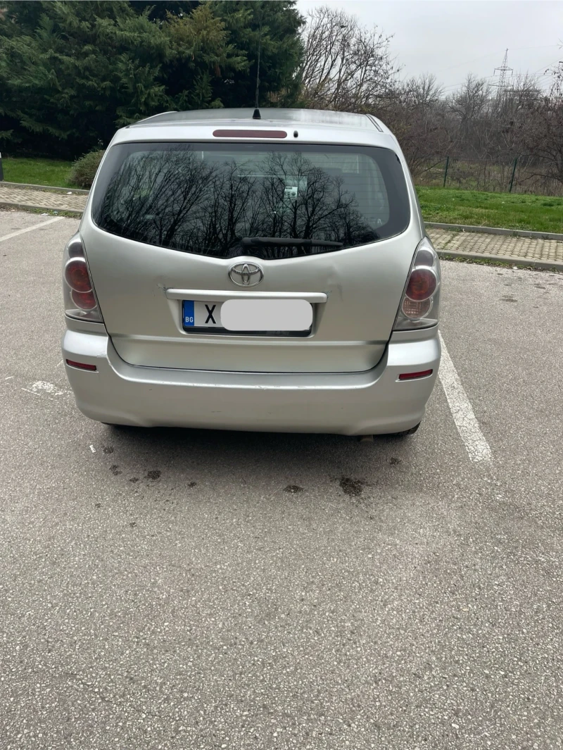 Toyota Corolla verso, снимка 6 - Автомобили и джипове - 52885824