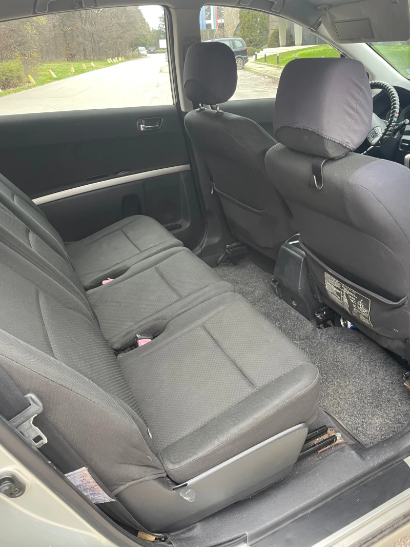 Toyota Corolla verso, снимка 7 - Автомобили и джипове - 52885824