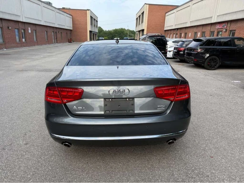 Audi A8 * 4dr Sdn 3.0L TDI, INDIVIDUAL PACKAGE * CARFAX * , снимка 7 - Автомобили и джипове - 53529252