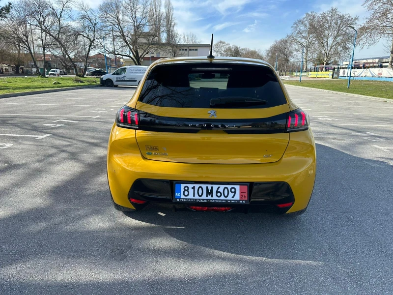 Peugeot 208 GT* Full* Carbon* Fast Charge* 360* Led* Гаранция, снимка 6 - Автомобили и джипове - 53572520