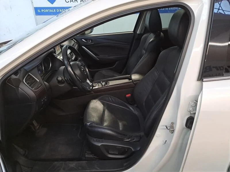 Mazda 6 * Facelift* 2.2d* 2016г.* , снимка 6 - Автомобили и джипове - 54315273