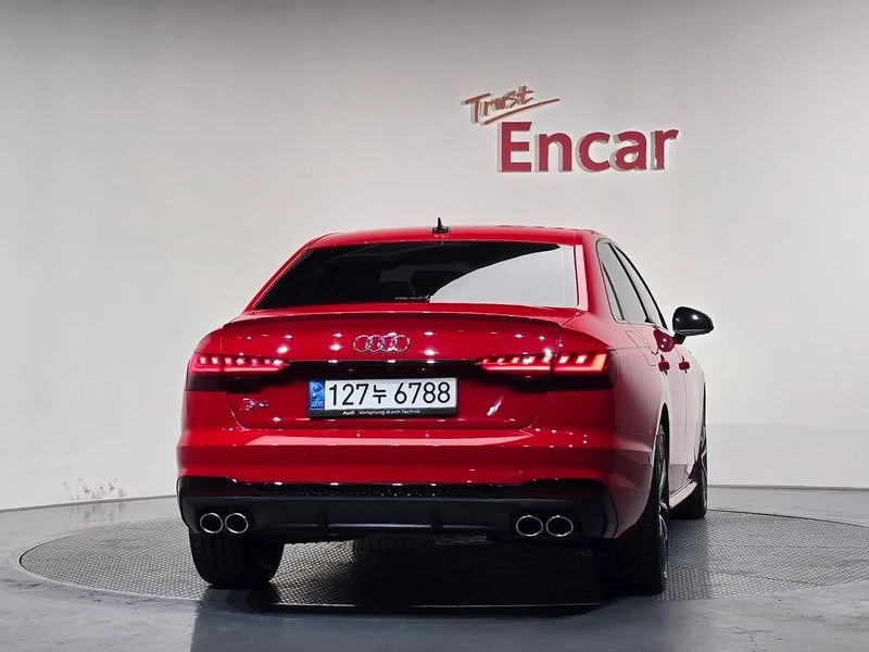 Audi S4 3.0 CWG Automatic, снимка 4 - Автомобили и джипове - 55780583