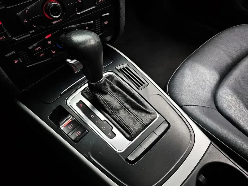 Audi A4 2.0 TDI - САМО 30% АВАНС, снимка 9 - Автомобили и джипове - 56114909